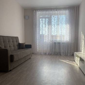 Сдается 1-комнатная квартира, 44 м²