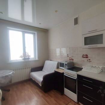 Сдается 1-комнатная квартира, 43 м²