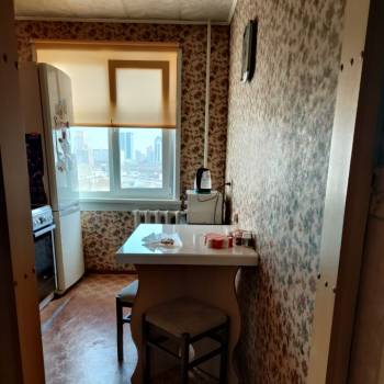 Сдается Многокомнатная квартира, 60 м²