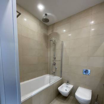 Сдается Многокомнатная квартира, 109 м²