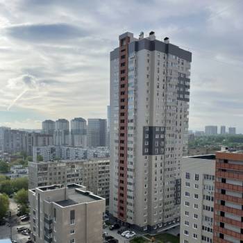 Сдается Многокомнатная квартира, 109 м²