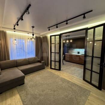 Сдается 2-х комнатная квартира, 64 м²