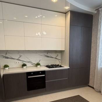 Продается 3-х комнатная квартира, 100,1 м²