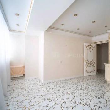 Сдается 2-х комнатная квартира, 80 м²