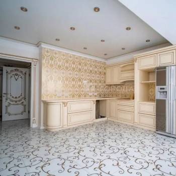 Сдается 2-х комнатная квартира, 80 м²