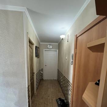 Продается Многокомнатная квартира, 60 м²