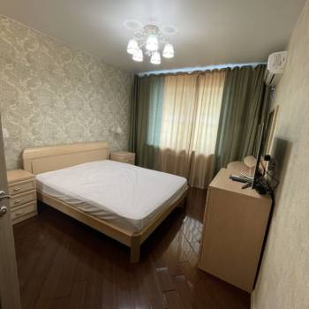 Сдается 2-х комнатная квартира, 64 м²