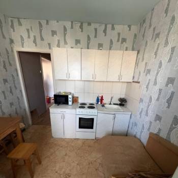 Сдается 1-комнатная квартира, 39 м²