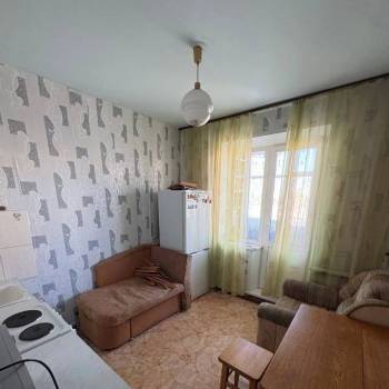 Сдается 1-комнатная квартира, 39 м²