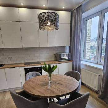Сдается Многокомнатная квартира, 80 м²