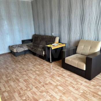 Сдается 1-комнатная квартира, 39 м²