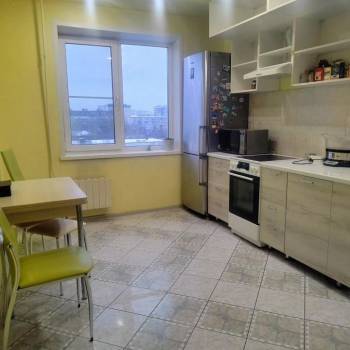 Сдается Многокомнатная квартира, 63 м²