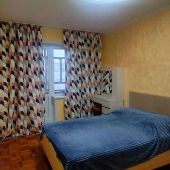 Сдается Многокомнатная квартира, 63 м²