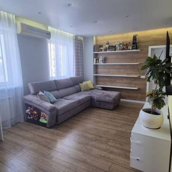 Продается 2-х комнатная квартира, 60,7 м²
