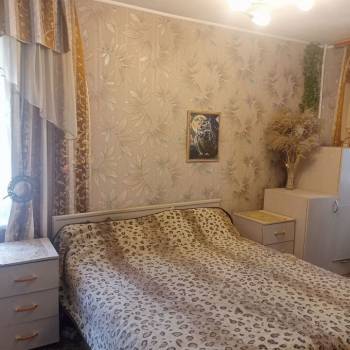 Продается Многокомнатная квартира, 72 м²