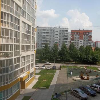 Продается 1-комнатная квартира, 37 м²