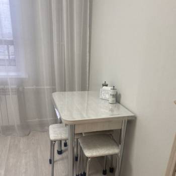 Сдается 1-комнатная квартира, 41 м²