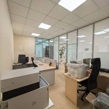 Сдается Нежилое помещение, 123 м²