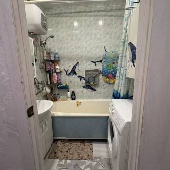 Продается 3-х комнатная квартира, 64 м²