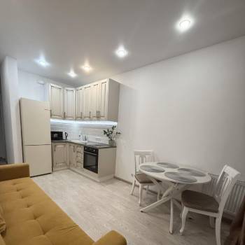 Сдается 1-комнатная квартира, 39 м²