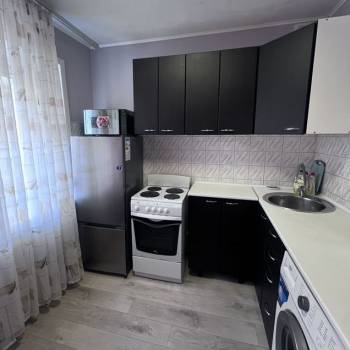 Сдается 2-х комнатная квартира, 42 м²