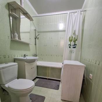 Сдается 1-комнатная квартира, 48 м²