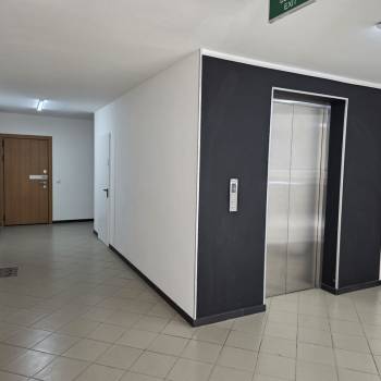 Продается 3-х комнатная квартира, 61,4 м²