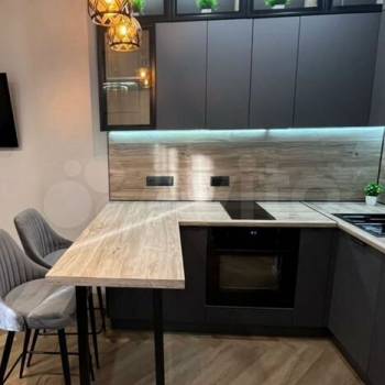 Продается 1-комнатная квартира, 33 м²