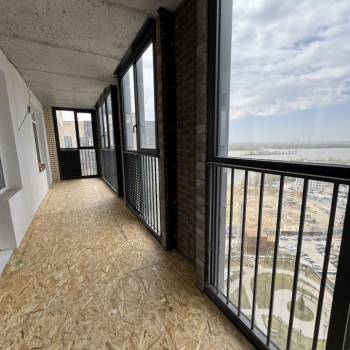 Сдается 2-х комнатная квартира, 77 м²