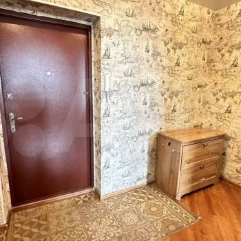 Продается 1-комнатная квартира, 57,1 м²