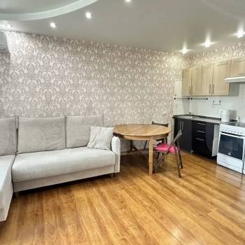 Продается 1-комнатная квартира, 57,1 м²