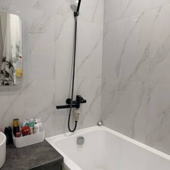 Продается 1-комнатная квартира, 47 м²