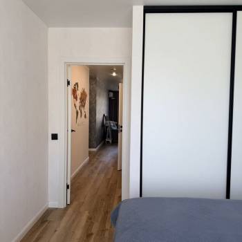 Продается 1-комнатная квартира, 47 м²