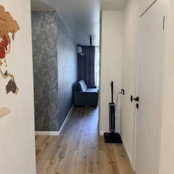 Продается 1-комнатная квартира, 47 м²