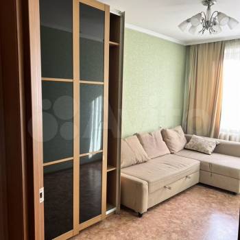 Сдается Многокомнатная квартира, 60 м²