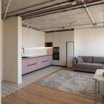 Продается 2-х комнатная квартира, 80 м²