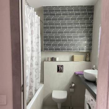 Продается 1-комнатная квартира, 24 м²