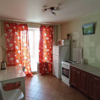 Сдается 1-комнатная квартира, 39 м²