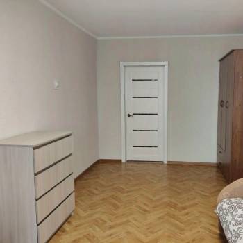 Продается 1-комнатная квартира, 34 м²