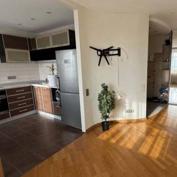 Продается 2-х комнатная квартира, 53 м²