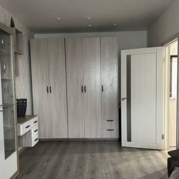Сдается 1-комнатная квартира, 43 м²