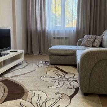 Сдается 1-комнатная квартира, 37 м²