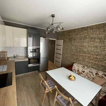 Сдается Многокомнатная квартира, 82 м²