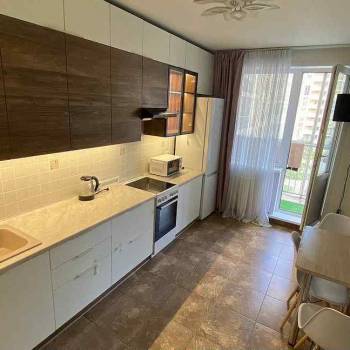 Сдается 2-х комнатная квартира, 69 м²