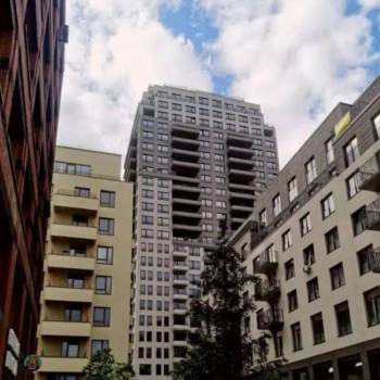 Продается Многокомнатная квартира, 80,5 м²