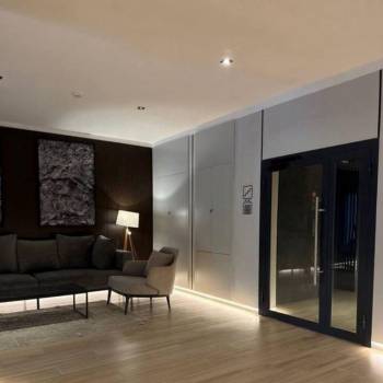 Продается Многокомнатная квартира, 80,5 м²