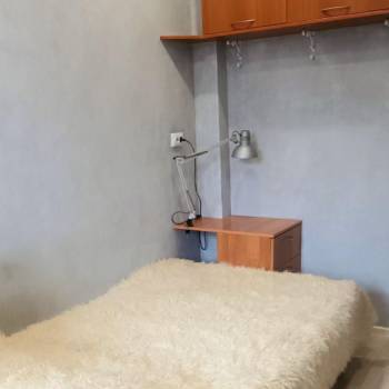 Продается 1-комнатная квартира, 12,9 м²