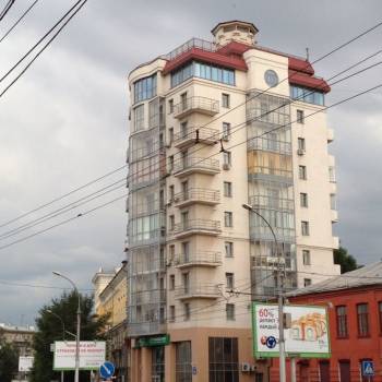 Сдается Многокомнатная квартира, 130 м²
