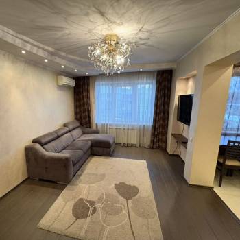 Сдается Многокомнатная квартира, 63 м²