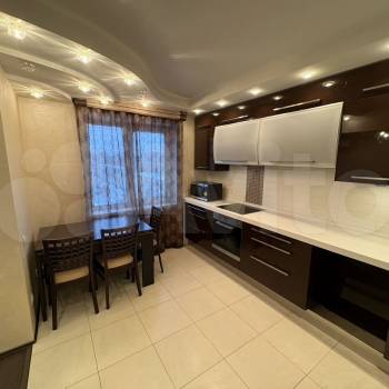 Сдается Многокомнатная квартира, 63 м²